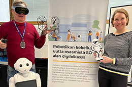 xamkfi's tweet photo. Fyysisten robottien sekä palvelu- ja ohjelmistorobotiikan avulla voidaan helpottaa #hoitotyö'n rutiininomaisia tehtäviä. Niitä voi hyödyntää myös viriketoiminnassa ja kuntoutuksessa.
https://t.co/uc9lDOINyW
#robotit #teknologia #kuntoutus #viriketoiminta #sote #eu https://t.co/vbLVxTuZ2o