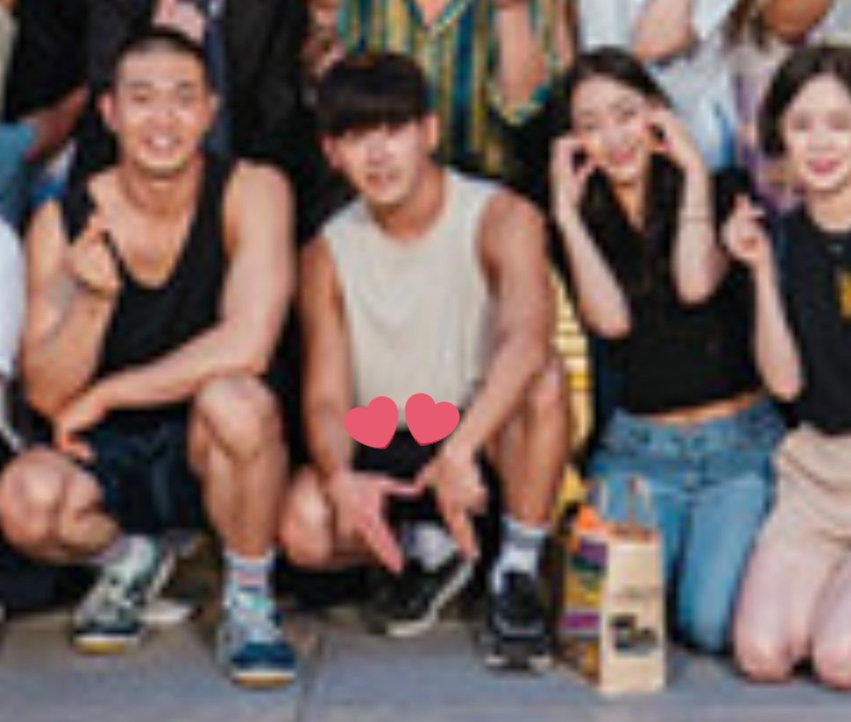 팬들이 졌다 이호어니의 엠비셔스 사랑이란🥰

#이호원 #배우이호원 #영화산복도로 #엠비셔스 

장편영화 '산복도로' 크랭크업..."복싱 느와르 액션" newsin.co.kr/news/articleVi…