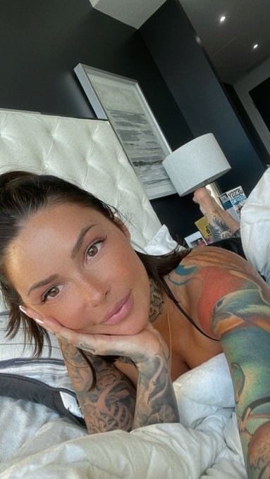 sweet like cinnamon 🥰 https://t.co/PMJ1BYhvkj<a href="/tag/golf"class="tags"><span>#golf</span></a><a href="/tag/hole"class="tags"><span>#hole</span></a>