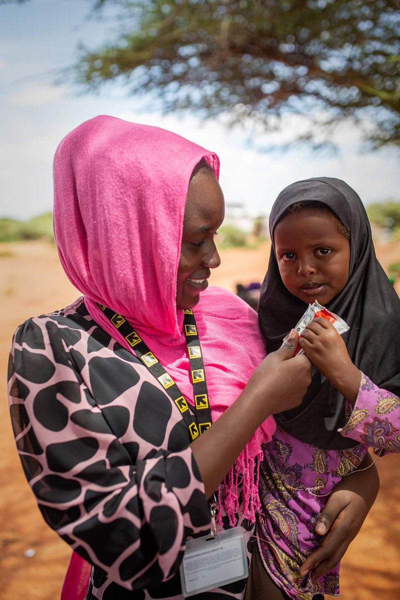 sallieanyanga's tweet photo. Childhood malnutrition can lead to a lifetime of consequences.
But even for children who suffer from hunger due to drought, conflict, or more, there’s hope. What’s more: That hope can be found in peanuts...
#malnutritionawareness
#malnutrition
#SaveChildren
#ruft
#peanutpaste https://t.co/xB5Xu1jLtf