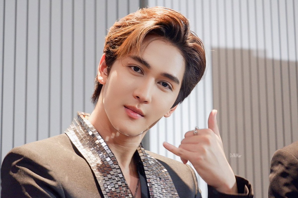 BNimmin's tweet photo. เนี่ยเขาบอกให้โทรหา เขามีใจ😂
26.04.23
sthprojectlineup2023
#sthprojectlineup2023
#นัสยิ้มจิ้มแก้ม
#BonusElement
#ELEMENTTH https://t.co/ZkDPeyJIO8
