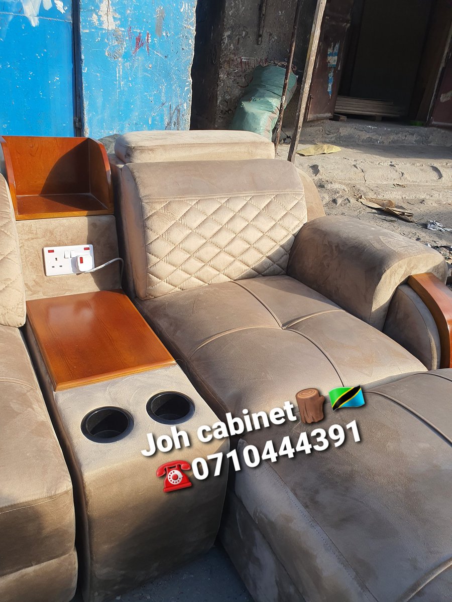 Joh_cabinet's tweet photo. Hii sofa nzuri nyie natamani mwenye uhitaji wa sofa usikubali kuikosa oda ya hii sofa hii sofa ukikaa unaifeel kabisa

Ina port ya charge,Saving drinks adjust head support

💰 1.7M

Unasubiri nini kuweka oda yako👇

☎️0710444391

Tunapatikana Keko pamoja na manzese argentina 🛣 https://t.co/hS1RDLK7Jd