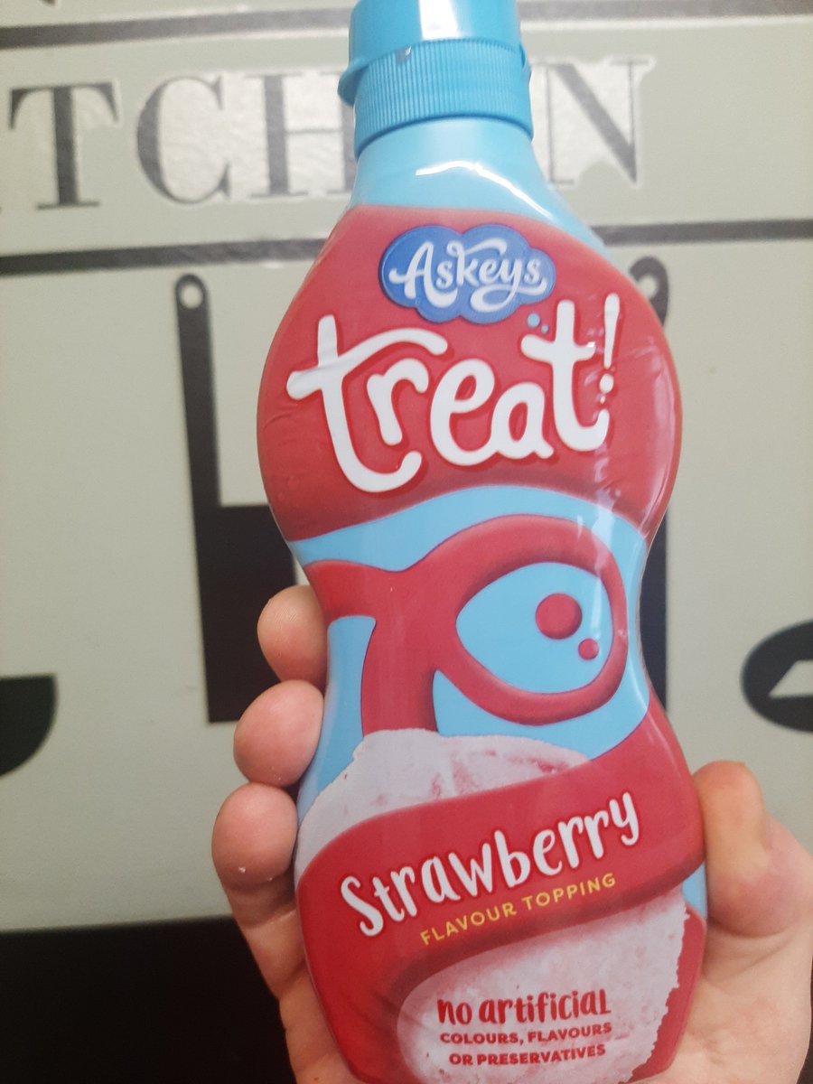 Bassyboy5's tweet image. Right!!, my mam is a born and bread Heaton Geordie and calls this Monkey Blood. I have too since childhood but my daughter and wife arnt having it and are taking the piss!😆
What do #nufc , geordies or anyone else call it?
#Monkey Blood 😎😆🤘