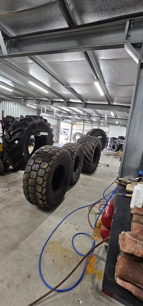 CGS TYRES tweet media