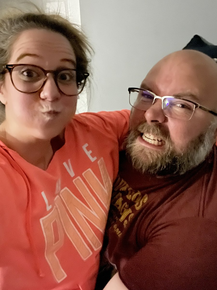 LizzieD504's tweet photo. Trying to implement The Breakfast Club in my own home by getting hooked on the show The Bear. #Geeklycon https://t.co/iHvW9XSvVY