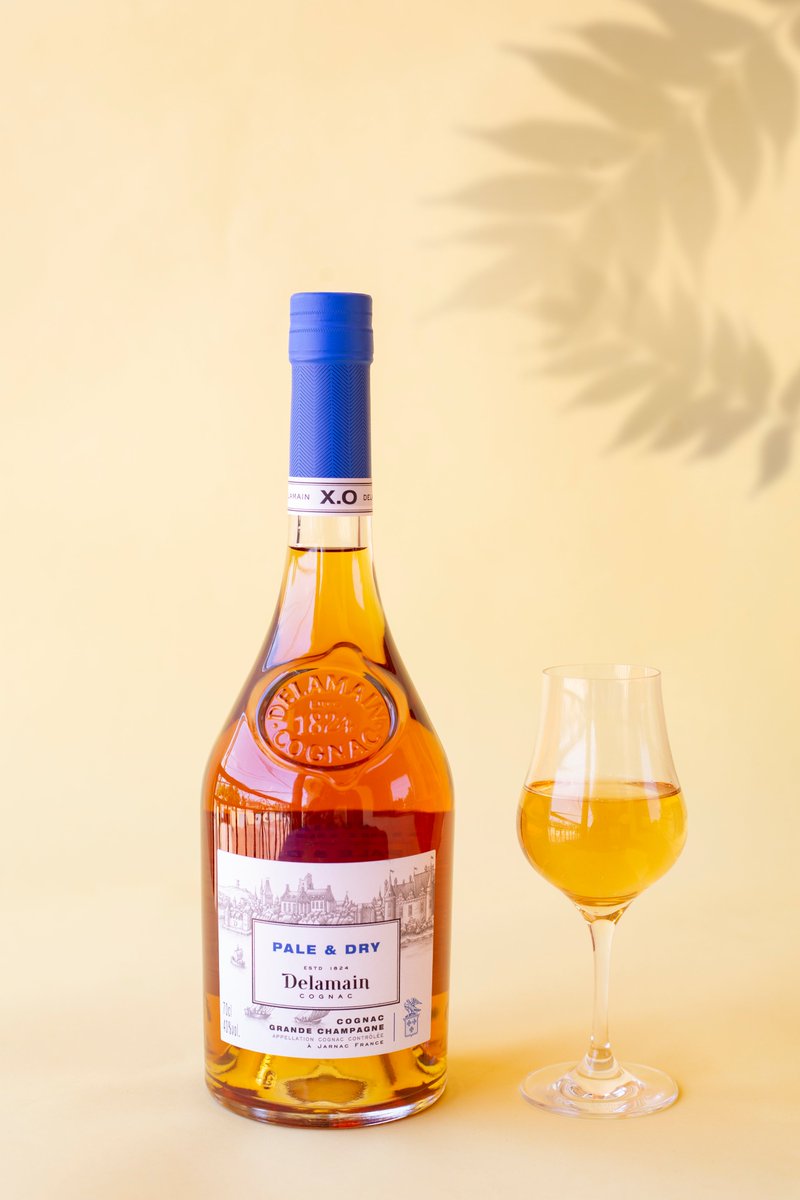 saycheersdrinks's tweet photo. We have Delamin Pale and Dry.
Know that the highest-quality Cognac is usually enjoyed after dinner as a contemplative drink.
 
To order: call +233 263019234 or visit our stores nationwide.  and Remember, Always Say Cheers🥂 https://t.co/C3TA4bGxqm