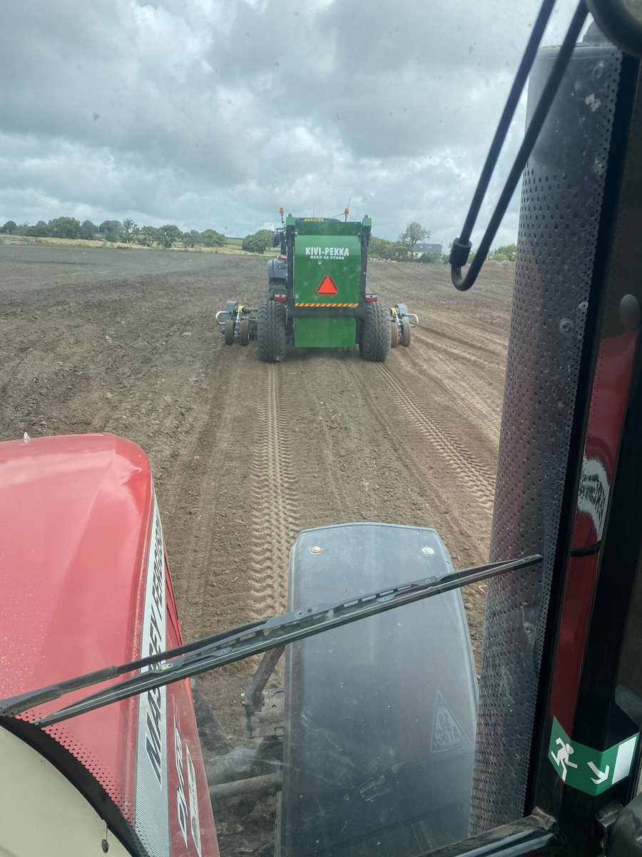 Harry Fuller tweet media