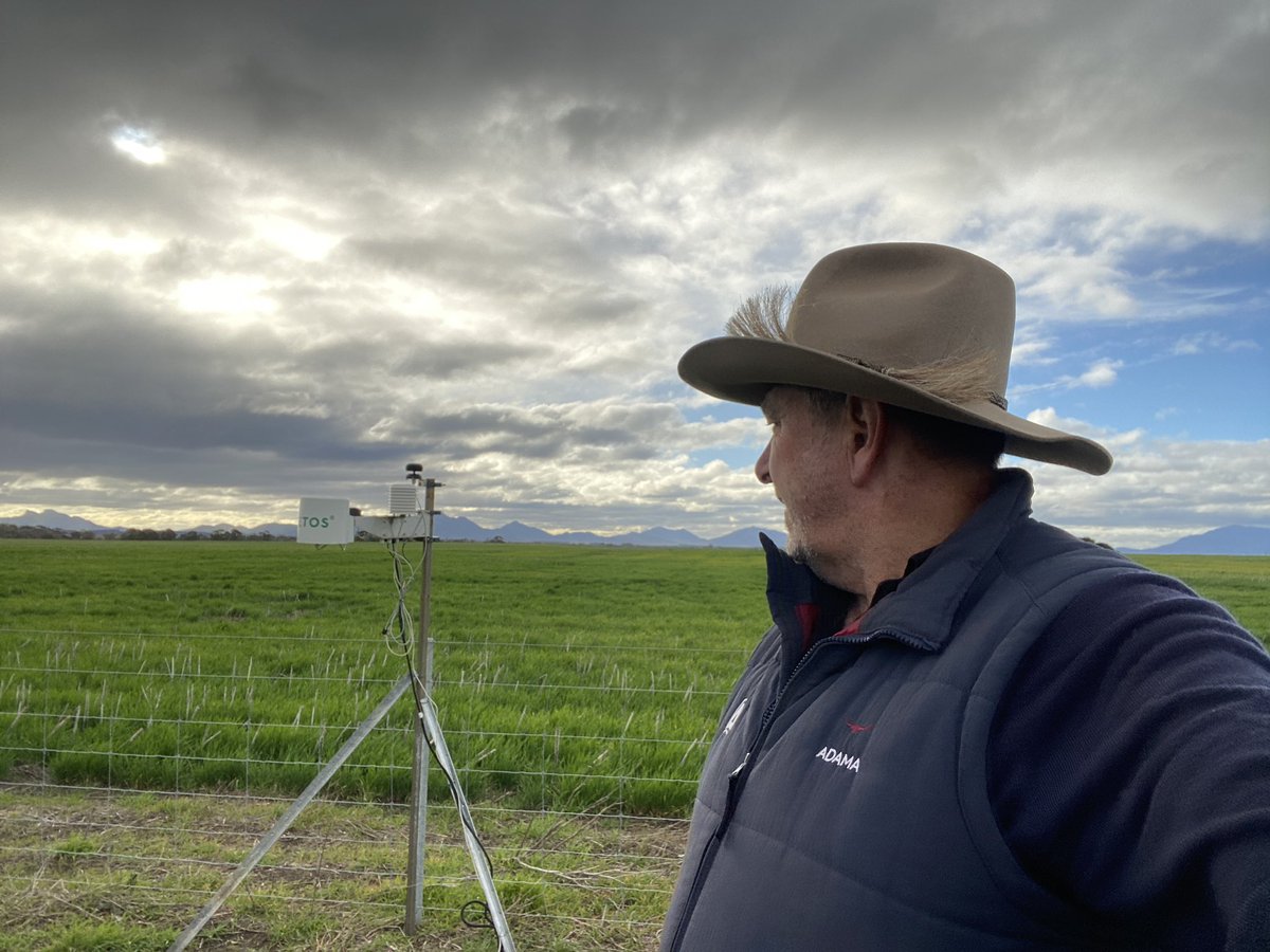 BevanAddison's tweet image. Worth heading down to Sth stirlings to check on one of our weather stations just for the view.