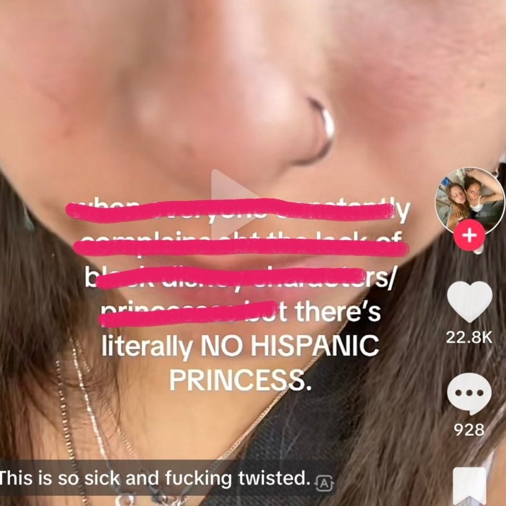 sruvivethenight's tweet photo. @rreenaissance like this could've easily gotten the point across. they just wanna drag us into everything https://t.co/Y56xoYIx1L