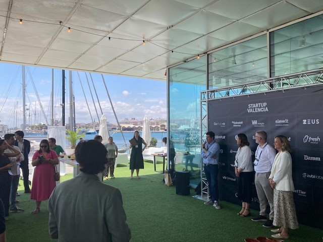 ClarkeJonathan9's tweet image. 🌊Valencia, the place to be! Gracias por fomentar este ecosistema!

👷A por #LaTerminal en 2024!

@Startup_VLC  @jlhortelano @Internxt @fvsegarra @ibanborras @SalesLayer @sesamehr_ @opentop_hub @BStartup  @Webristle @SaraWebristle @mateorouco  @BBVASpark