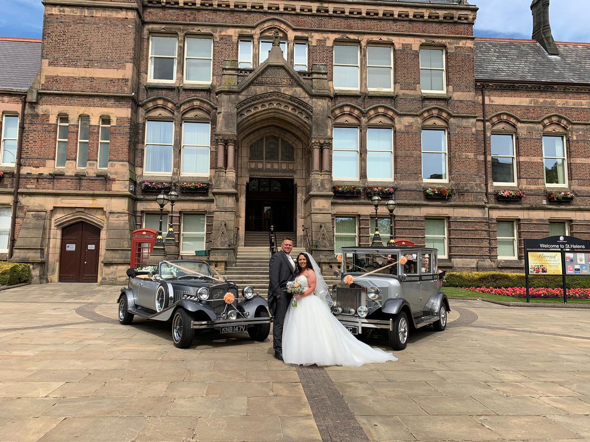 Today 4 years ago I said “I DO” to the most happiest, caring, hardworking man and I am so proud to call him my Husband. 

Happy 4th Wedding Anniversary. Many more years to come with our beautiful boy 💙❤️ love you so much xxxxxxxx
<a href="/Chrisupvc/">🇬🇧 Chris 🇬🇧</a>