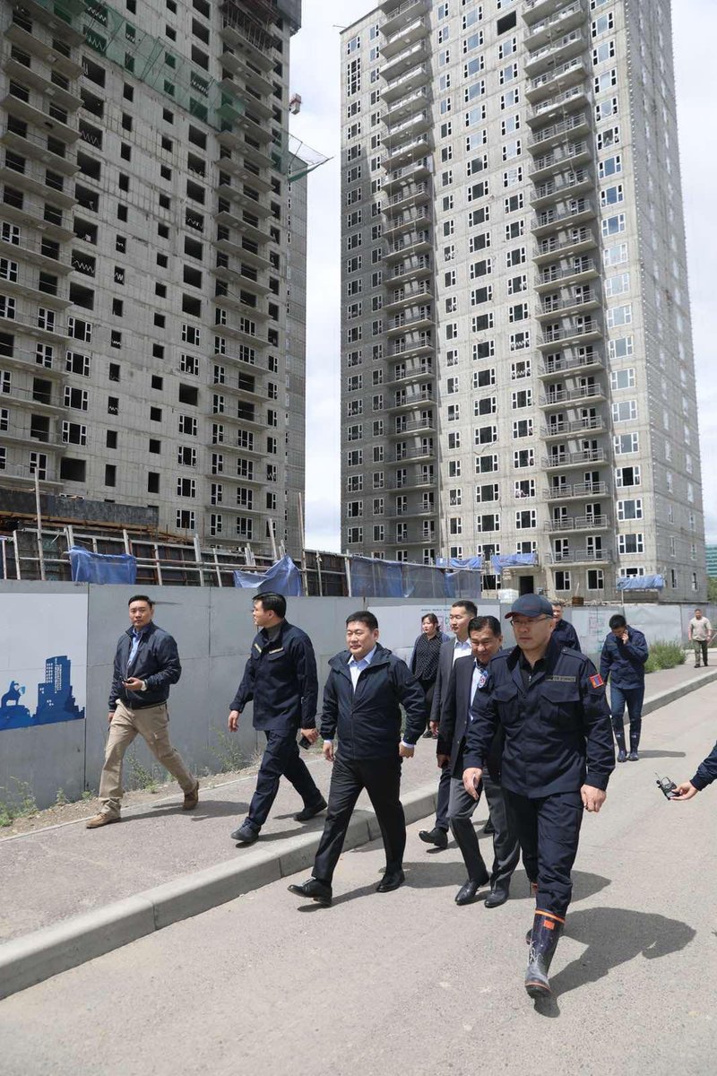 “Усан парк” буюу “Авлига хороолол” гэх болсон барилгын газрын зөвшөөрөл 2008 онд анх газар олгосон, эрхийг нь цуцлахаар шат шатны шүүх дамжиж цаг хожсоор өнөөг хүрсэн. Холбогдох зөвшөөрөл олгосон албан тушаалтнуудыг шалгуулах, шаардлагатай бол барилга байгууламжийг нураана.