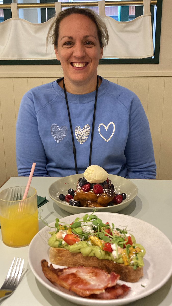 Professor Suzanne Martin tweet media