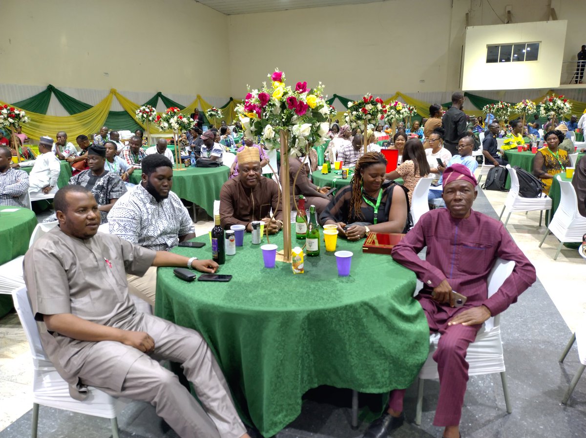 officialnlang's tweet image. Safe travels to all Conferees/Delegates, Exhibitors, and everyone to their various destinations.
With love from #Akure #NLAConference2023
#NLAAkure
