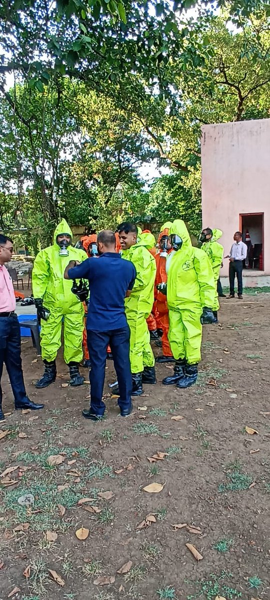 DefenceOdisha's tweet image. Civil Defence Personnel trained on Specialized course of Chemical Disaster for manage any type Chemical incident. at NDRF Academy, Nagpur. @osdmaodisha @bmcbbsr @CMO_Odisha @SecyChief @homeodisha @DMKhordha @OdishaFS_HGs_CD @IPR_Odisha @SRC_Odisha @Deockhordha @OdishaFS_HGs_CD