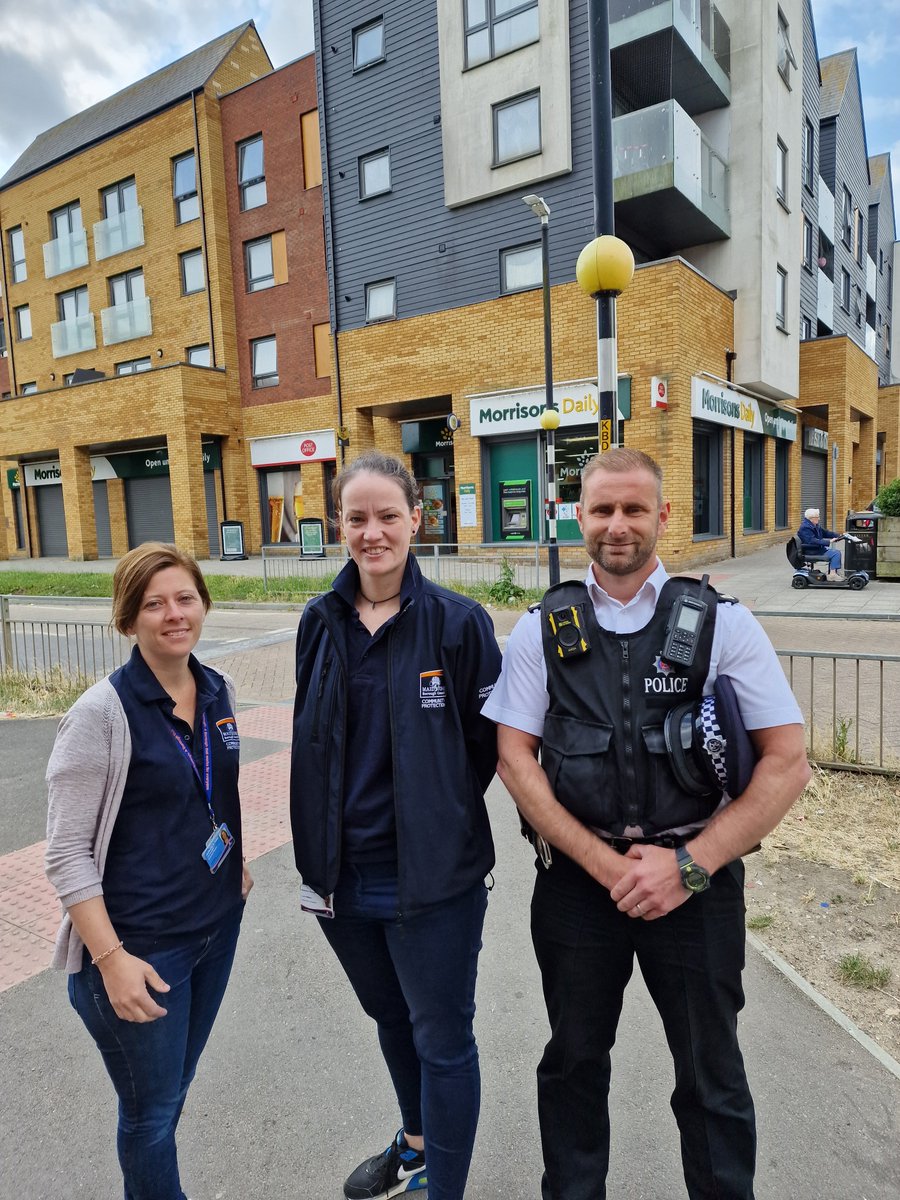 KentPoliceMaid's tweet photo. Officers from Kent Police and @maidstonebc patrolled Shepway and Parkwood to speak with residents on Monday. As part of the Anti-Social Behaviour Awareness week we are asking members of the public to report the issues their communities are facing. https://t.co/IjQMj2xkJ7 https://t.co/mlOMOLVl4b