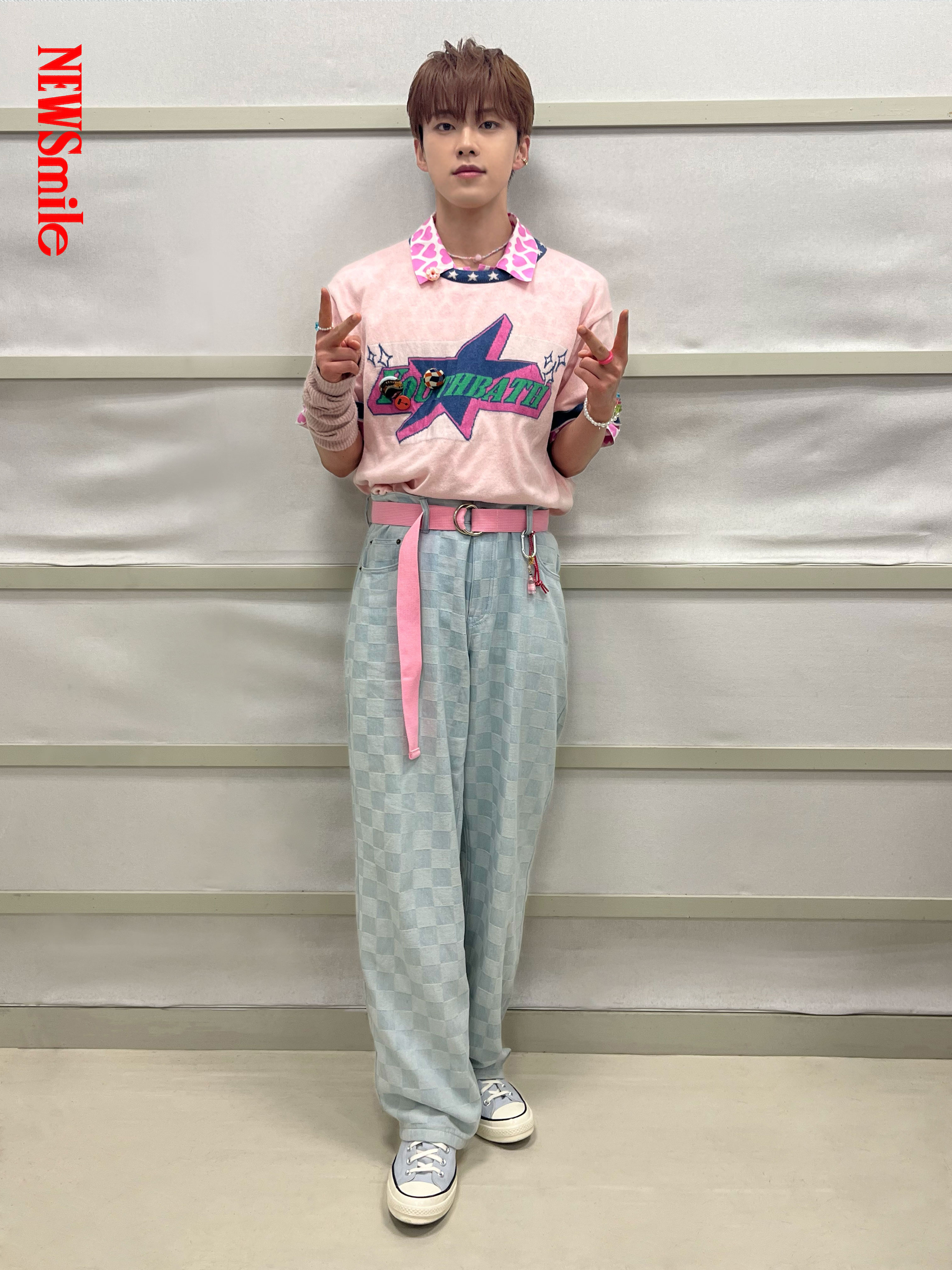 世界的に JO1 on X:  アイドルグッズ