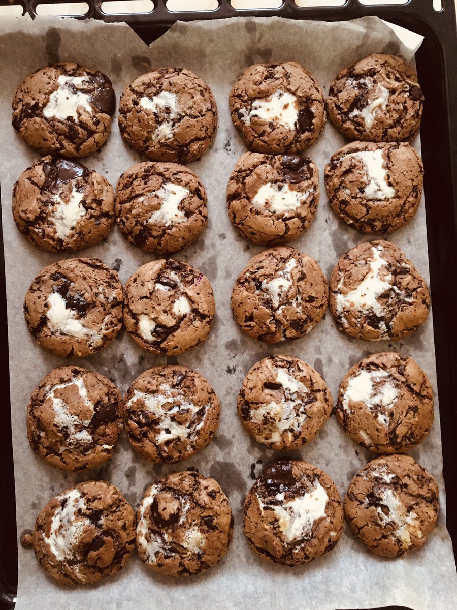 شما رخ ببین باح باح 🤤