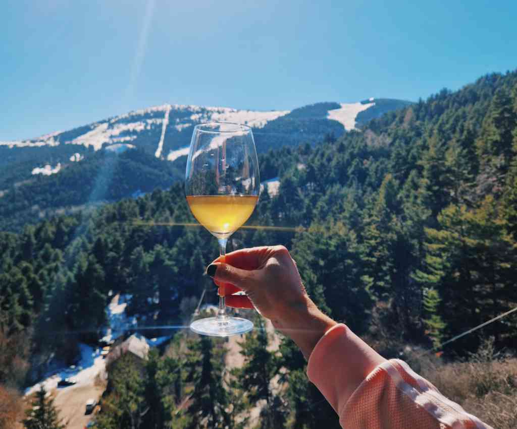 Obrir-se en canal
Article de <a href="/MiriamClotet/">Míriam Clotet Campoy</a> 

"Perquè igual que una llista que trobem en un cert moment, hi ha alguns detalls de vida que queden adormits però finalment es desperten perquè formen part de la nostra veritable essència."

laconca51.cat/obrir-se-en-ca…