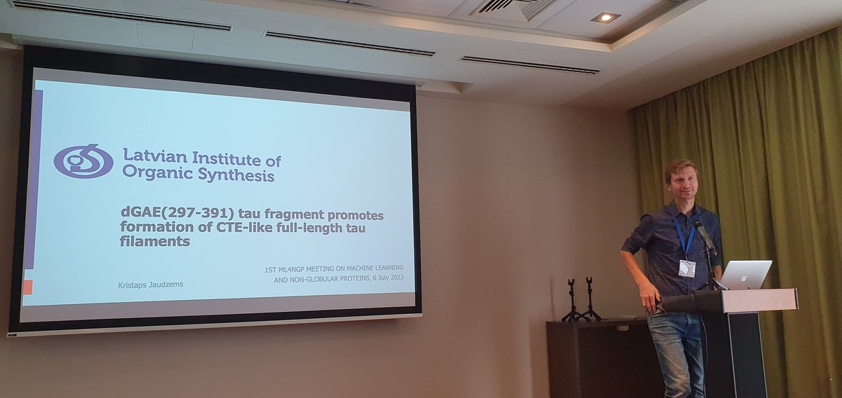 The #proteinaggregation session at the <a href="/ml4ngp/">ML4NGP</a> meeting continues with <a href="/KrJaudzems/">Kristaps Jaudzems</a> talking about #tauprotein