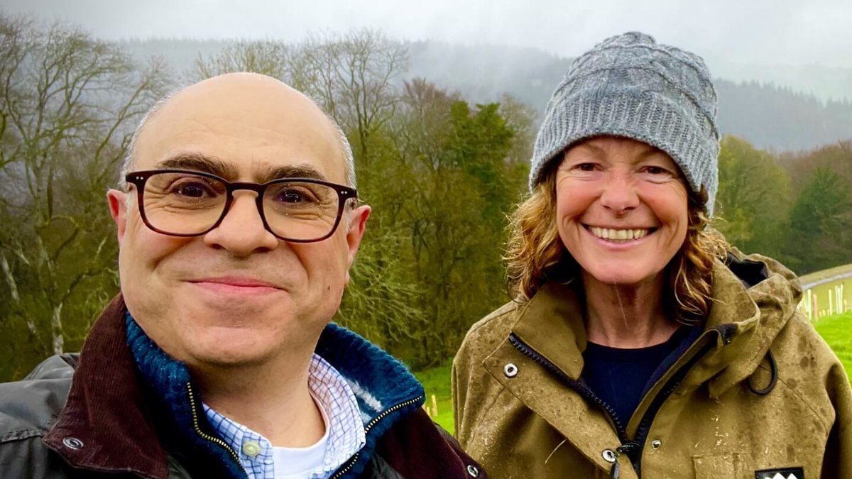 Now this is the perfect way to start the day if you are sitting in a warm office with a line of meetings ahead of you.  Join <a href="/AdamShawBiz/">Adam Shaw</a> <a href="/katehumble/">Kate Humble</a> virtually and immerse yourself in a woodland walk with @WoodlandTrust woodlandtrust.org.uk/blog/2023/07/k…