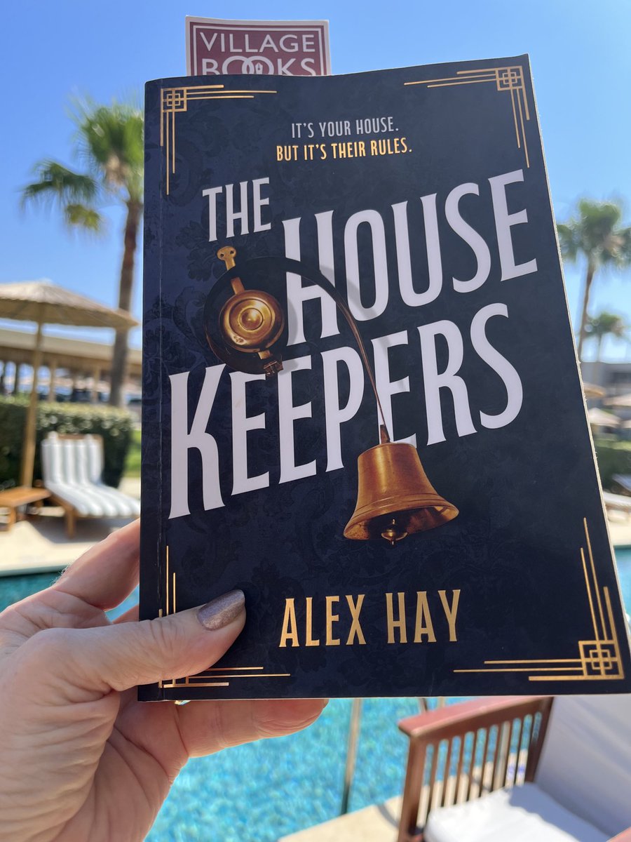 Huge congratulations on pub date for #TheHousekeepers ⁦@AlexHayBooks⁩ 🎉 Finished it yesterday- what a terrificly inventive, fun, gripping read. Hope it does brilliantly. ⁦@headlinepg⁩ ⁦@Bookywookydooda⁩