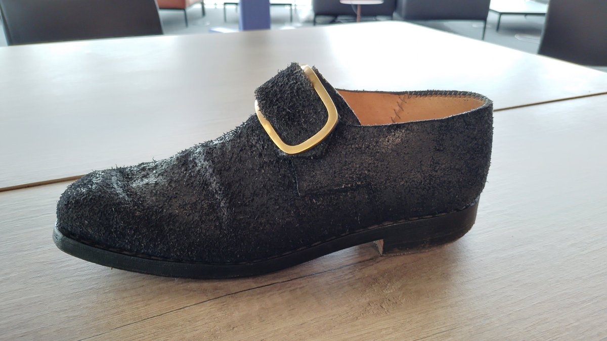 historymatt's tweet image. Talking about #georgianshoes at #isecs2023 today! In a panel on &quot;Making and Wearing&quot; with @jenniebatchelor, @chloewigsmith and Catriona Kennedy
