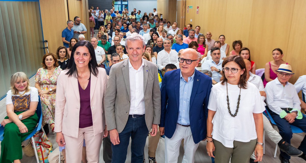 ManuelBaltar's tweet photo. O @PPdeOU preparado para la novos retos: @Luis_MenorPerez Presidente da @DeputacionOU ; @NunezFeijoo , Presidente de @desdelamoncloa e @AlfonsoRuedaGal actual e futuro Presidente da @Xunta . #AmorporOurenseSempre #XuntadirectivaPPOU https://t.co/WYVHtCeIX0
