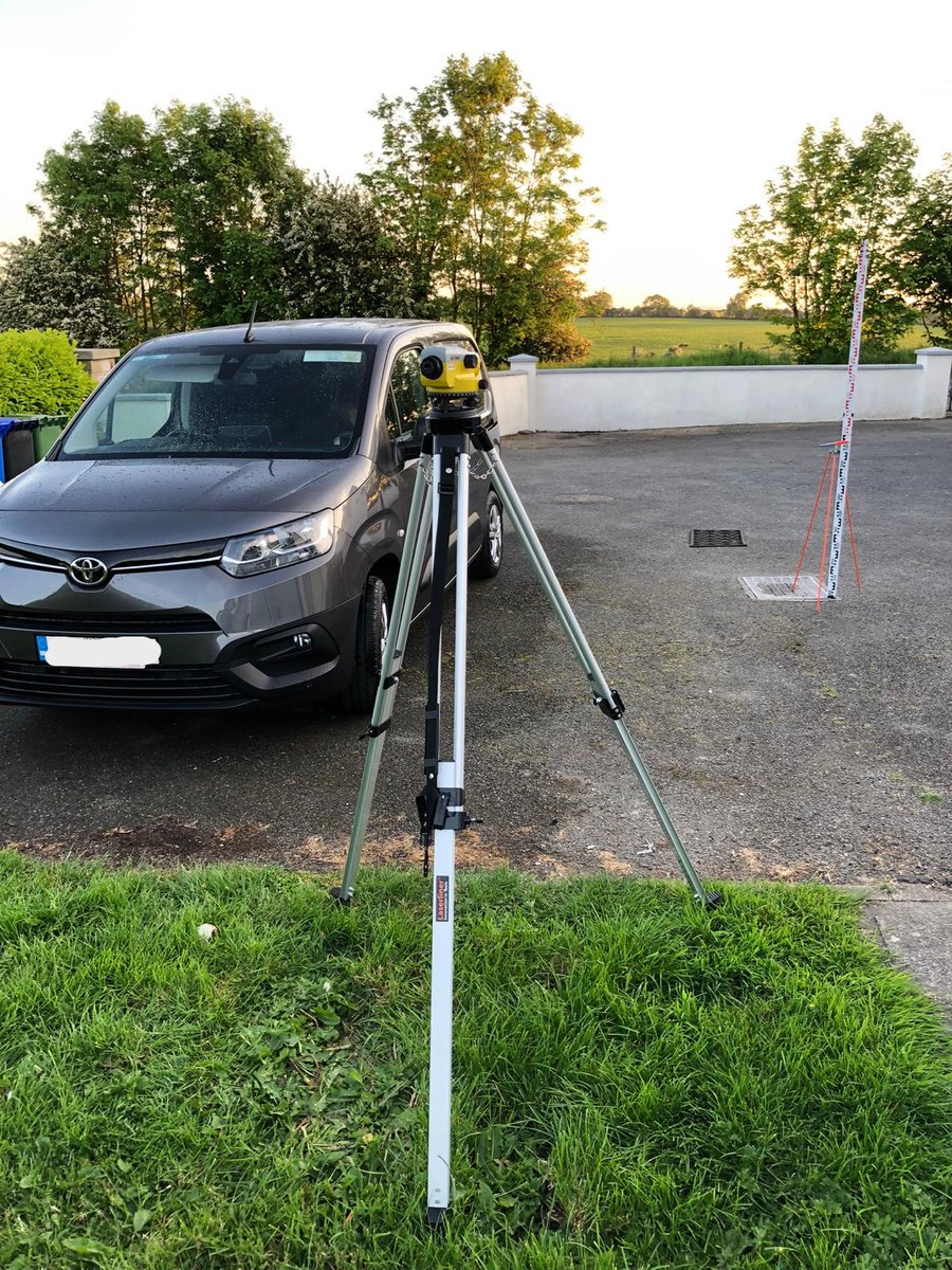 hitechniques's tweet photo. ๐ธ From a customer - #GeoMax ZAL 132 32x automatic level in action
๐ https://t.co/w2qPgleeHO
#switchtogeomax #workswhenyoudo https://t.co/r5DajWeWbz