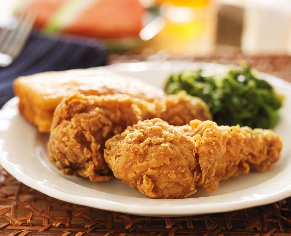 SGTutoring83's tweet photo. Tender, juicy, and coated in crispy goodness, fried chicken is a lip-smacking culinary wonder. Grab a bucket and chow down with your loved ones because it's National Fried Chicken Day. #NationalFriedChickenDay https://t.co/DNEZNpcWaB