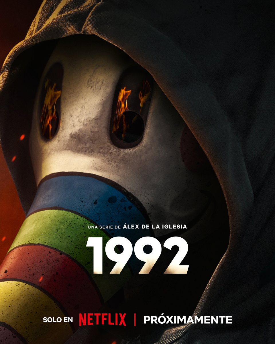 NetflixES's tweet image. Thriller + suspense e intriga + un momento clave de la historia reciente de España. '1992', la serie creada por Álex de la Iglesia y protagonizada por Marian Álvarez, Fernando Valdivielso, Paz Vega y Carlos Santos, ha comenzado su rodaje.