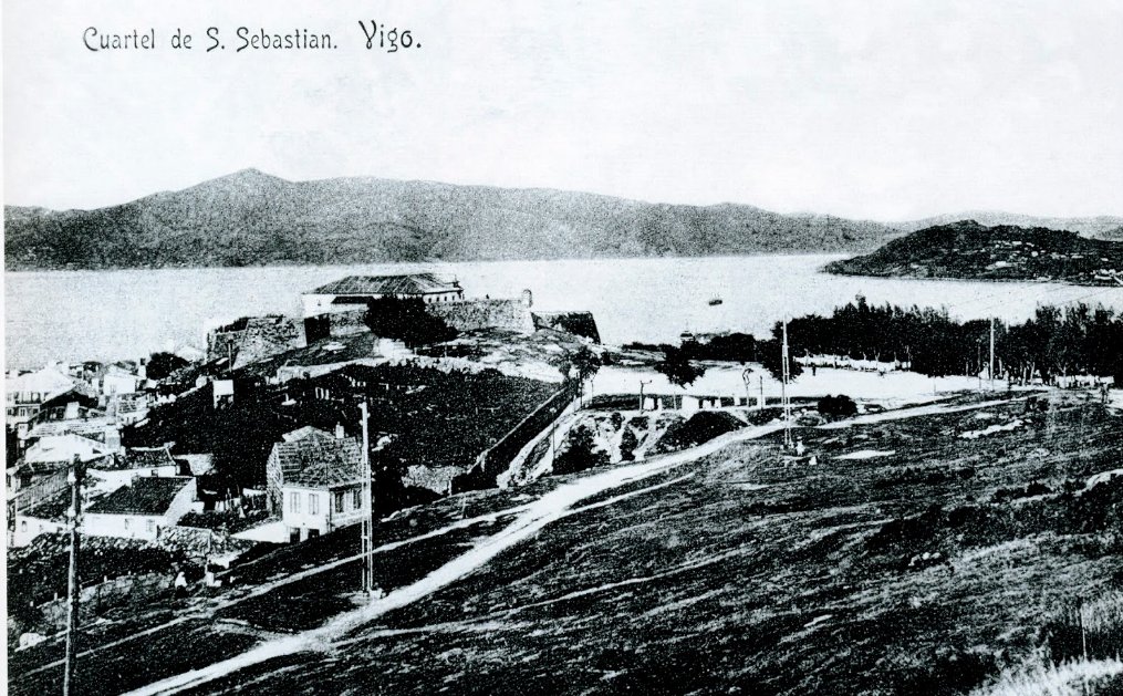 ConsorcioCCVV's tweet photo. O castelo de San Sebastián, sobre o que hoxe se alza o concello, chegou a aloxar un lazareto provisional durante a peste de 1813!
¡El castillo de San Sebastián, sobre el que hoy se alza el ayuntamiento, llegó a alojar un lazareto provisional durante la peste de 1813! #CCVV https://t.co/IrcV0nqPT7