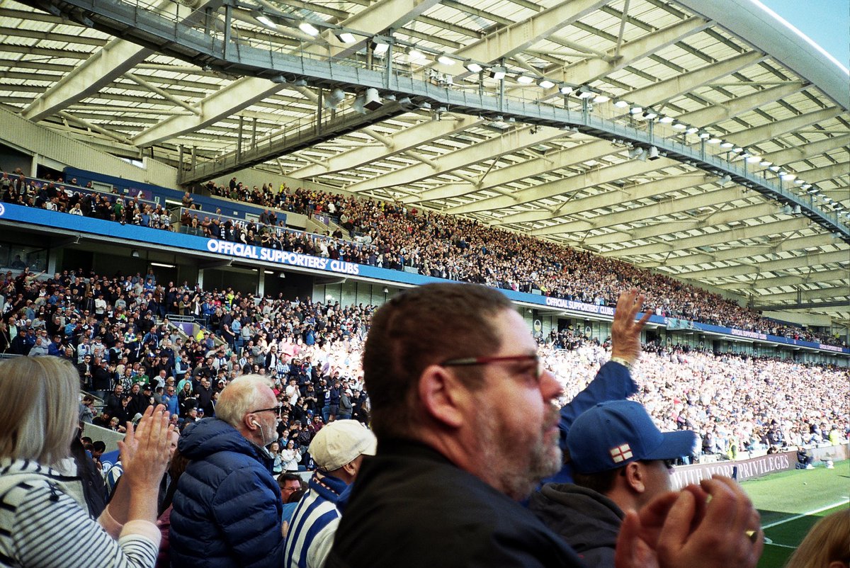 p_charlotta's tweet photo. @OfficialBHAFC Shot on 35 mm ❤️ https://t.co/CqGAZZ1iGS