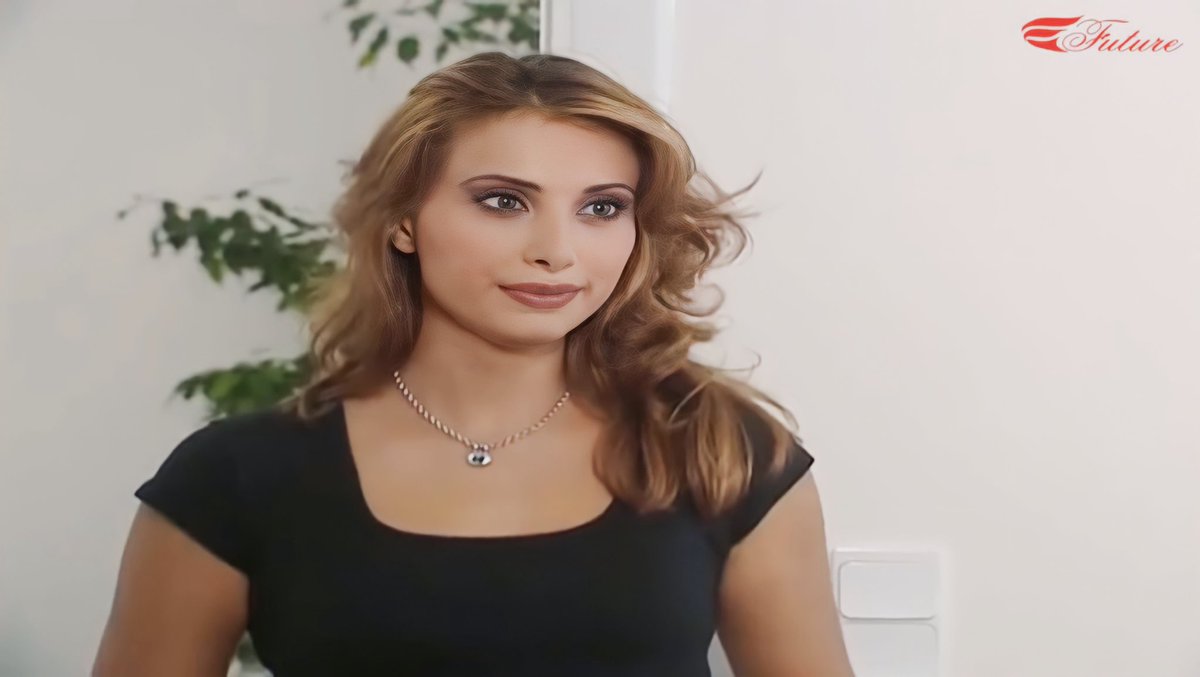 SYRCENIMACLUB's tweet photo. من الذاكرة السورية
الممثلة فرح بسيسو بشخصية "هند الهندي" بالفصول الأربعة ❤️ https://t.co/RADXidE8Ho