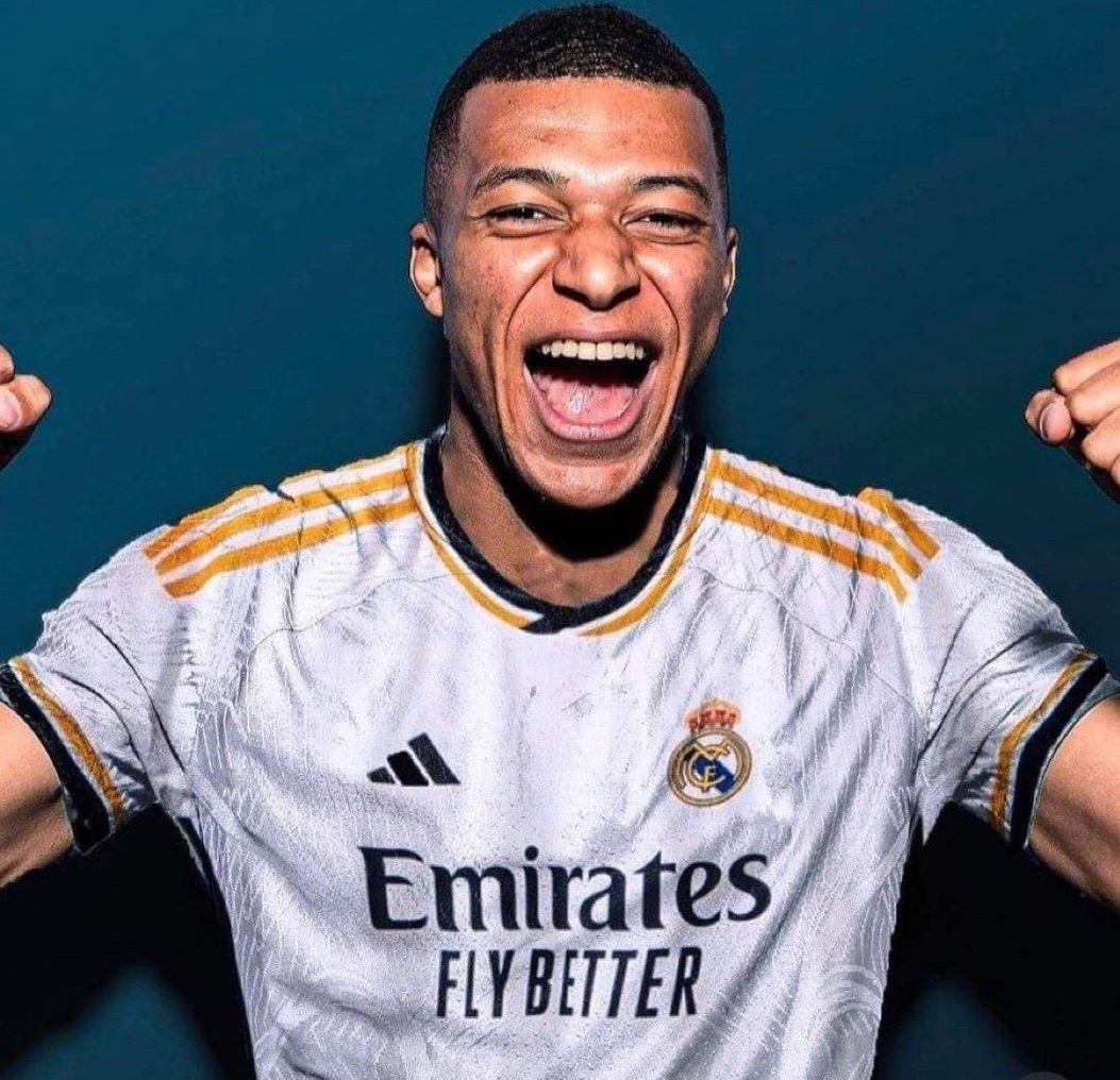 🎁 Si 𝗠𝗕𝗔𝗣𝗣𝗘́  🐢 termina fichando por el <a href="/realmadrid/">Real Madrid C.F.</a> regalaremos su camiseta a uno de vosotros entre todos los que...

📍Deis RT
📍Nos sigáis

¡Sorteamos el día que se haga oficial! 🍀 Mucha suerte a todos
#Mbappe #RealMadrid #Mercato