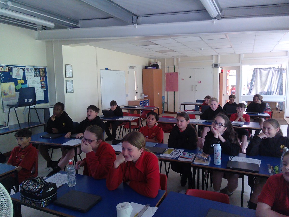 Slip End Village School tweet media