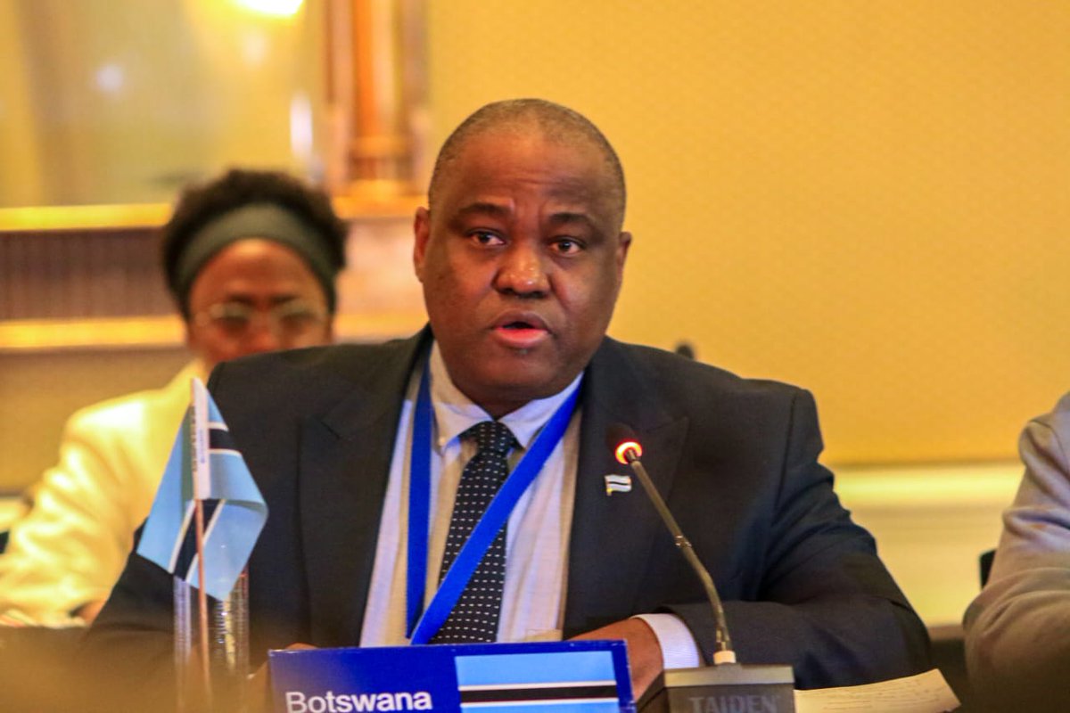 DWS_RSA's tweet photo. Minister @Senzo_Mchunu_ is chairing a Forum of Parties meeting under the Orange-Senqu River Commission (#ORASECOM) which aims to discuss ways in which to strengthen the already existing transboundary relations on water between Botswana, Lesotho, Namibia and @GovernmentZA. https://t.co/86R0mjn6VU