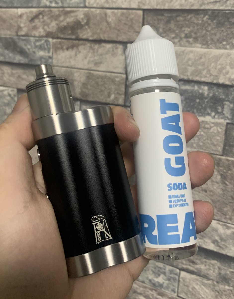 AlleyCat_077's tweet image. 巷で話題のラムネリキッド買ってみた。
これからの季節にちょうどいいわこれ...

#vape好きな人と繋がりたい 
#ハンチェ