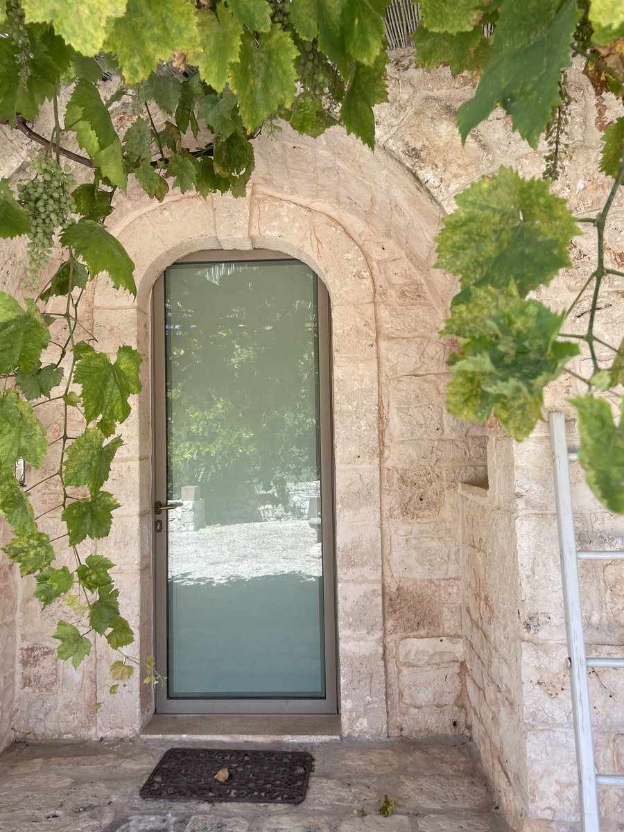 lemoredinella's tweet photo. Estate 🍇

#puglia #weareinpuglia https://t.co/KtPDPxfyne