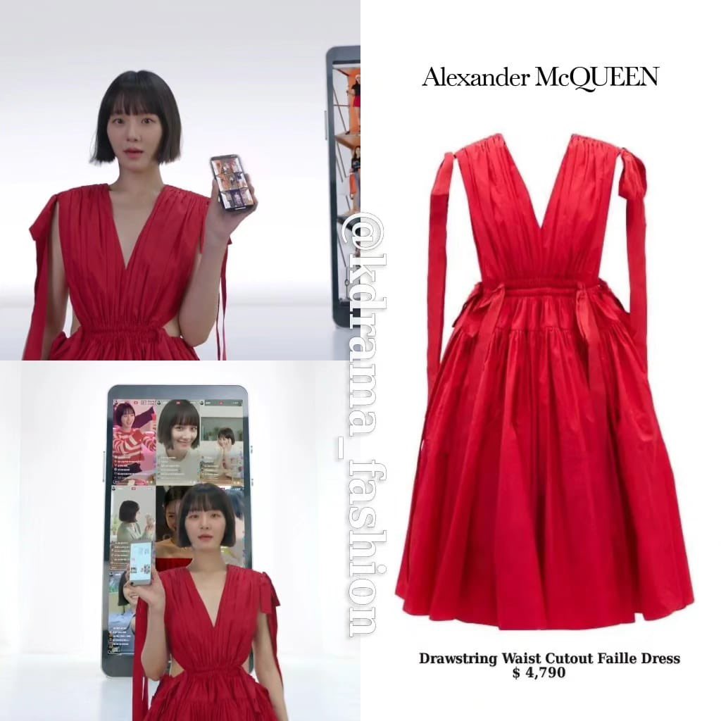 #ParkGyuYoung wore #AlexanderMcQueen Dress & #ROGERVIVIER Sandals in Netflix Drama, #CELEBRITY Episode 1. #박규영 #셀러브리티 #드라마패션 #알렉산더맥퀸 #로저비비에 #kdrama_f...