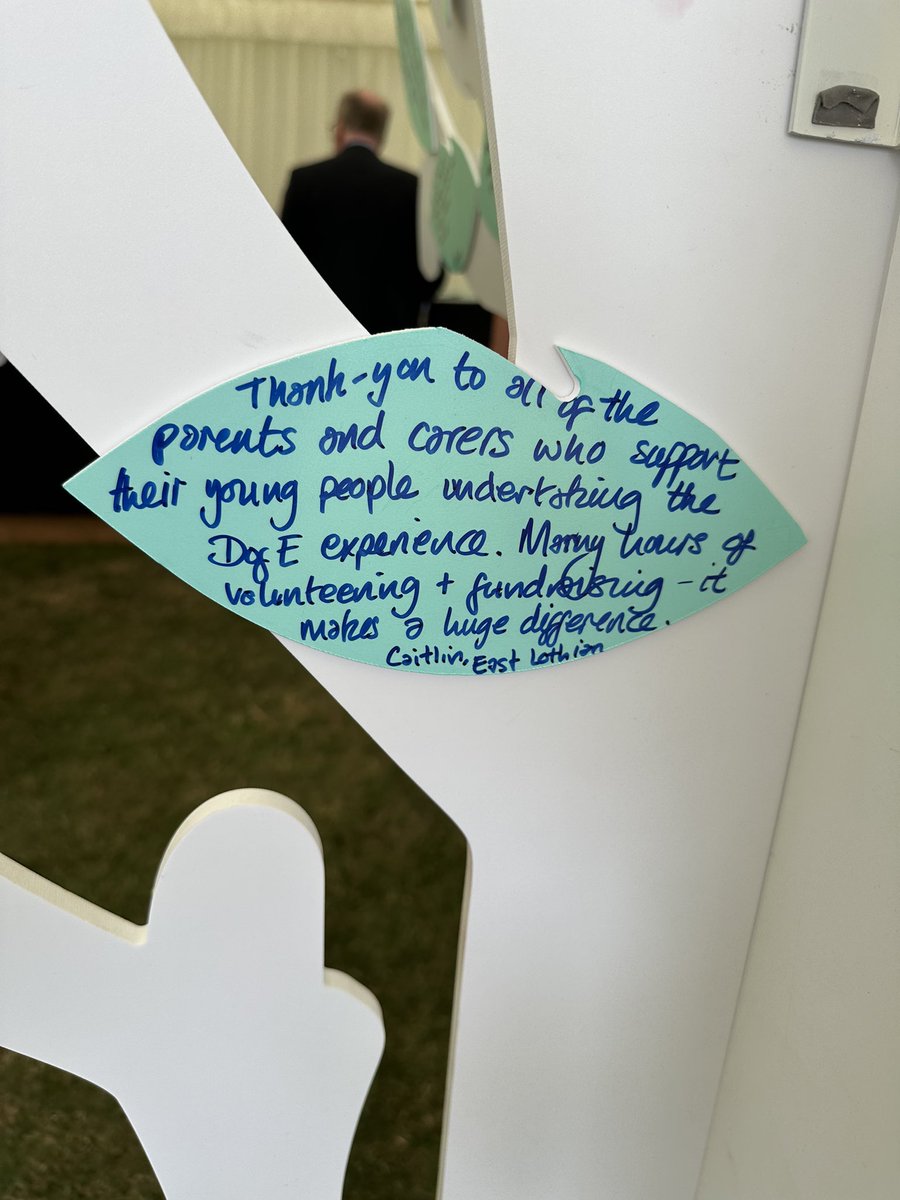 DofE's tweet photo. We’ve loved reading your leaves today at our Gold Award celebration in Scotland 🍃💜 https://t.co/cIZje4dP5a