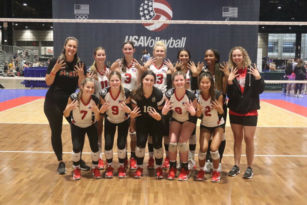 Mizuno Club North 17 Angela is 8-0 heading into the gold bracket! Bring home a National Championship!