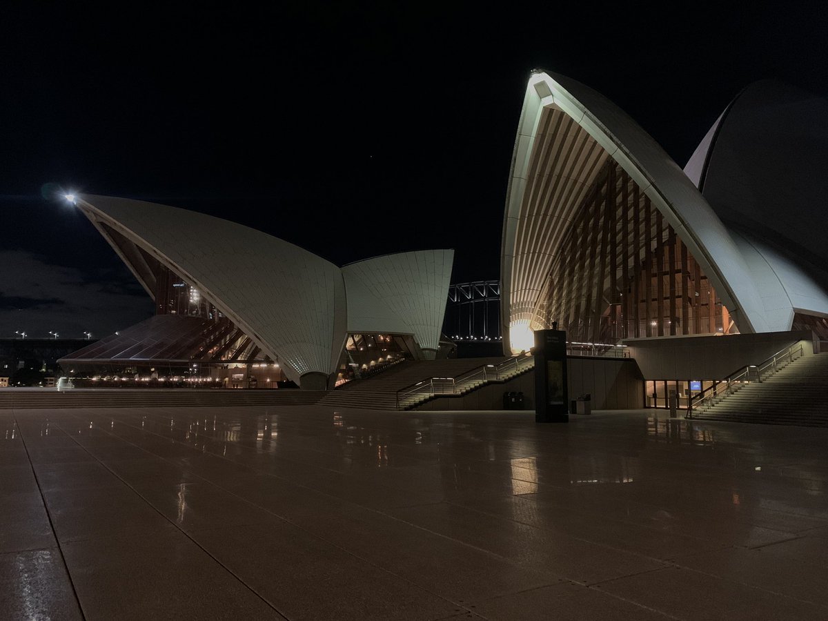 egoraptor's tweet photo. Very beautiful, Sydney!!! https://t.co/E65zXzjzFb