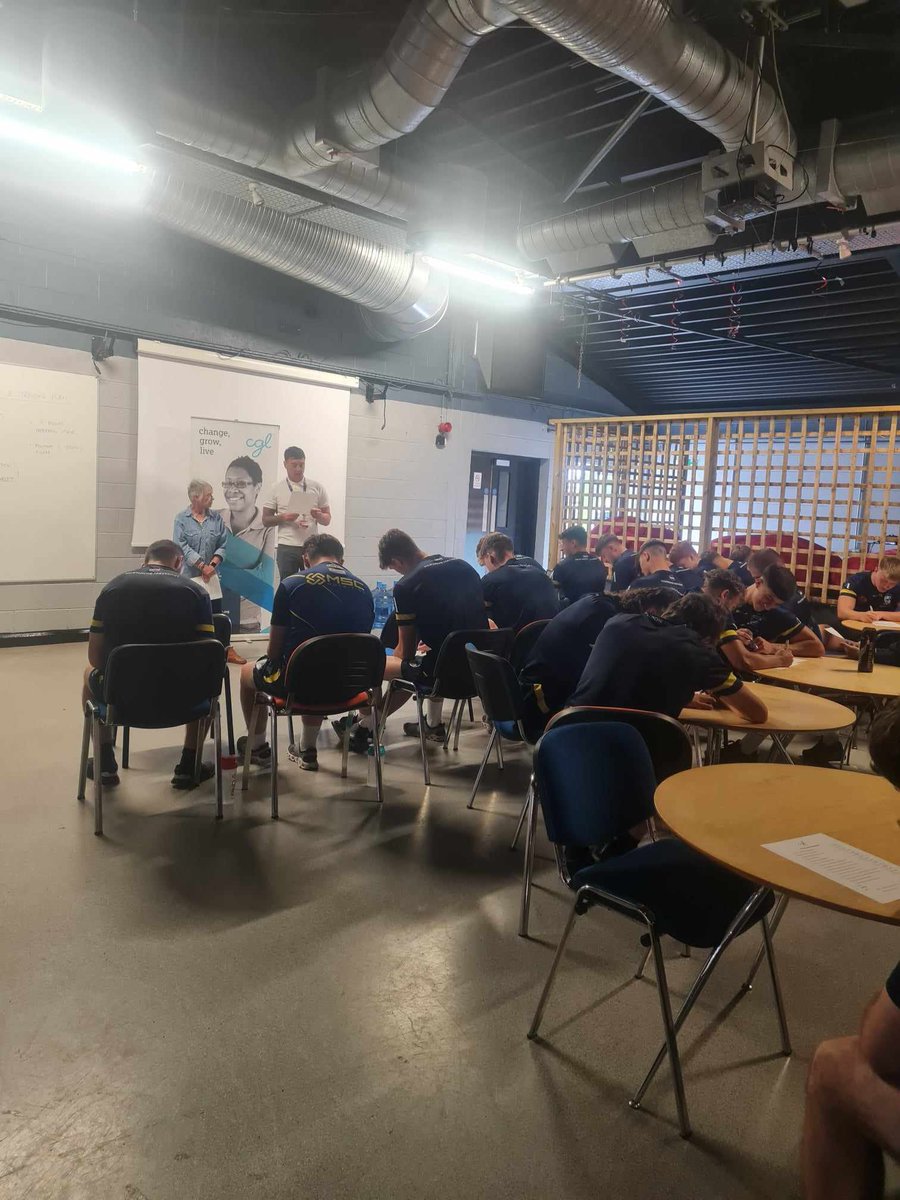 CGLPathways's tweet photo. Hazel, Stew &amp; Jax provided an awareness talk for the @WarringtonRLFC Youth Team yesterday for #AlcoholAwarenessWeek.

The team also took part in some myth busting, a quiz and tried out the beer goggles and breathalyser. 

Thank you for being so welcoming! 🐺💛💙 https://t.co/pEyFnYiwo1