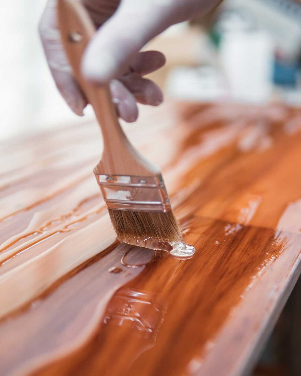 InfoValori's tweet photo. BIO VERNICI PER ARREDI

ANCORA PIÙ SOSTENIBILI

La scelta delle materie prime e dei materiali nella produzione dei nostri arredi è sempre più radicata nel principio della sostenibilità: oltre al pannello ecologico dell’omonimo Consorzio, agli imballaggi certificati FSC https://t.co/VnTqXZMRFo