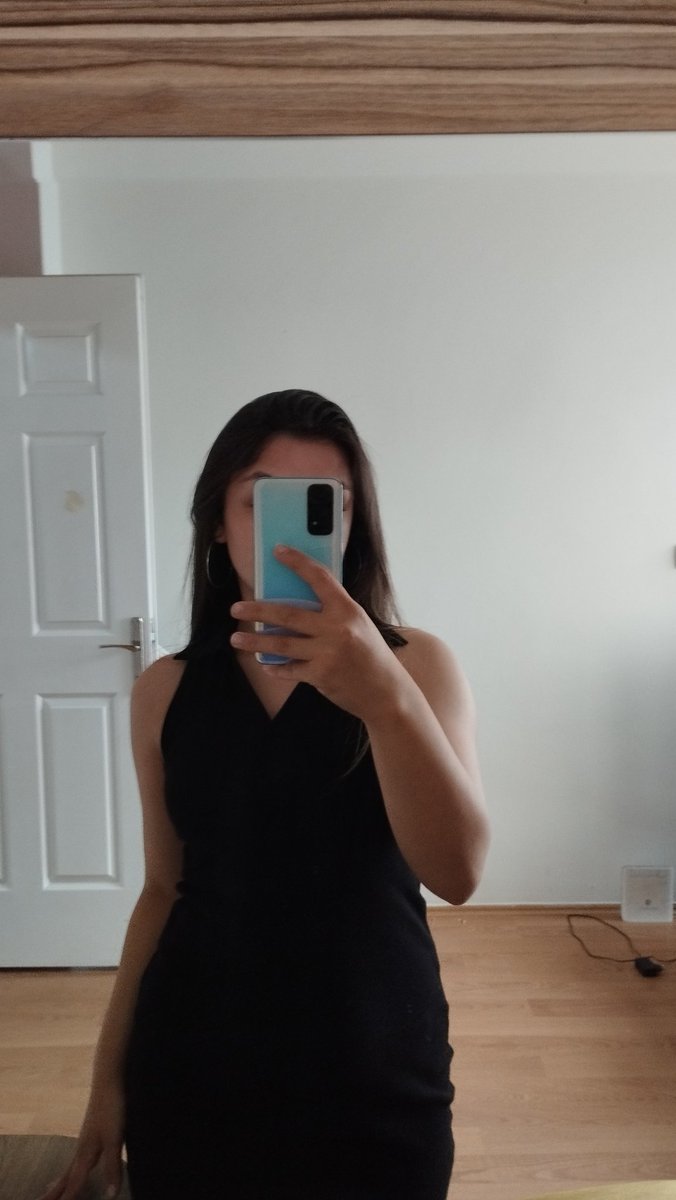 Yarın 2. Yılımız sevgilim. 
2 yıl önce sevgilim olur musun dedim
Yarın benimle evlenir misin diyeceğim. 
Ankara'ya geliyorum askerim. ♥