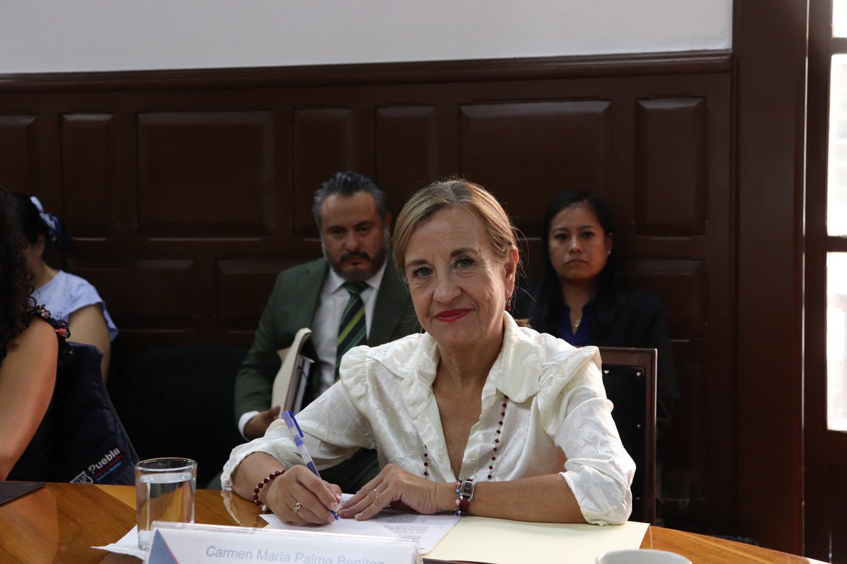 #Ayer | Durante la Sesión de la Comisión de Igualdad Sustantiva y Derechos Humanos. El titular de la Secretaría de Gobernación Municipal y la Titular de la Secretaría para la Igualdad Sustantiva de Género informaron sobre las acciones que han emprendido en pro de las…1/2