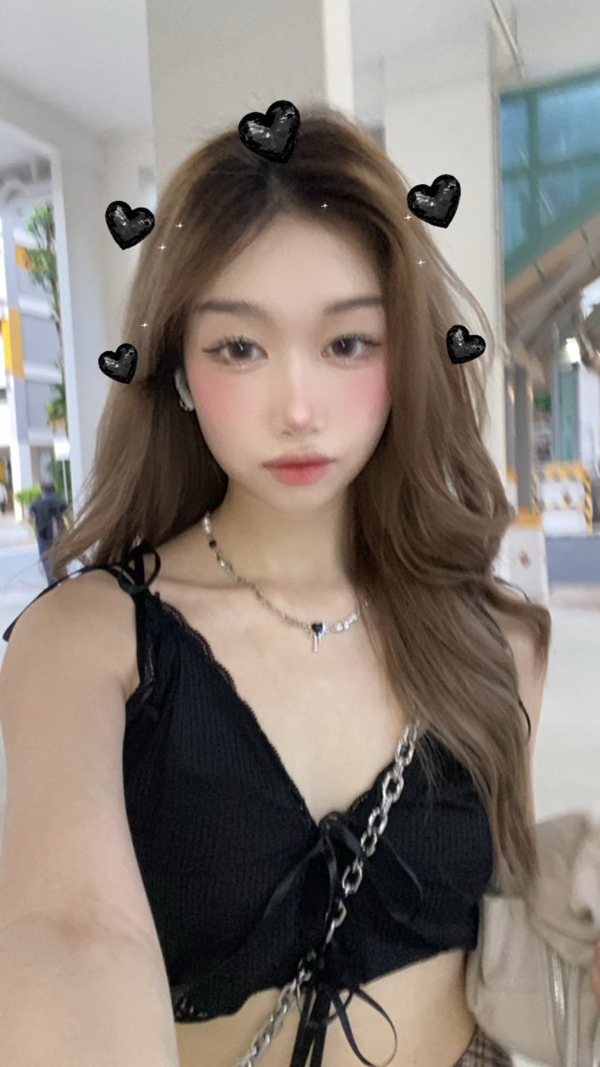 crystabel_'s tweet photo. Did everyone leave to Threads? 🥺 https://t.co/aMDs3PwopM