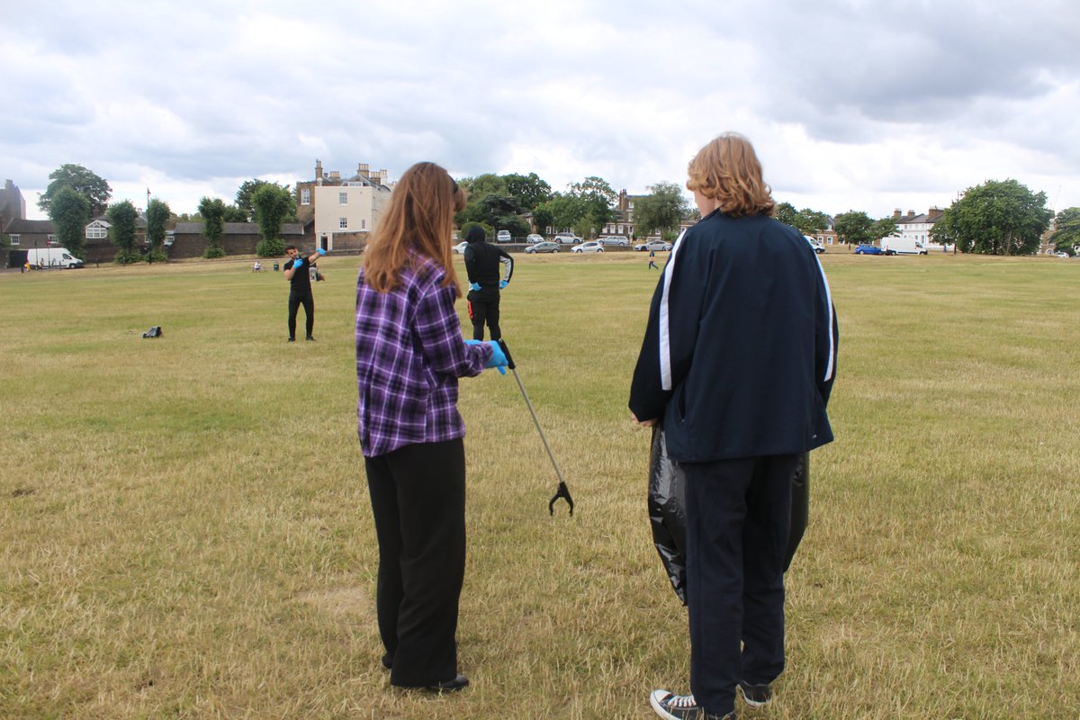 ctksfc's tweet photo. Did you notice that Blackheath had less litter than usual? This is thanks to our students who went litter picking today for our Acts of Charity day! #litterpicking #cleantheenvironment https://t.co/ij3dzQ3C4B