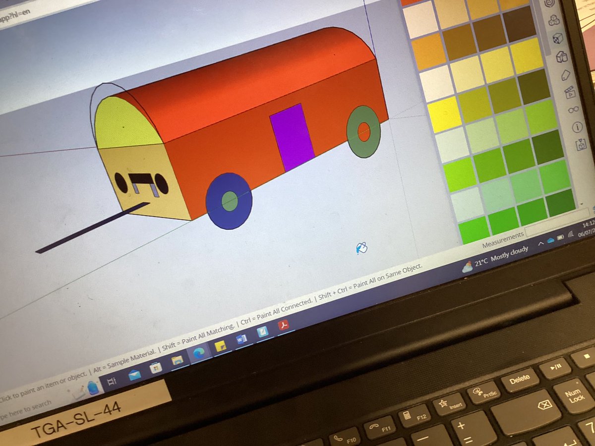 IPMATTowngate's tweet photo. Year 2 are getting really confident using sketchup for their designs in #DTTpa now! We are designing our own push pull toy for nursery children. #Class2tpa https://t.co/8Fxf7WoerU